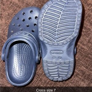 Crocs Kids Blue Clogs Size 7